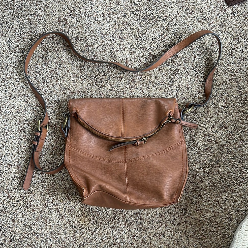 Brown Crossbody Bag with Soft Leather and Adjustable Strap